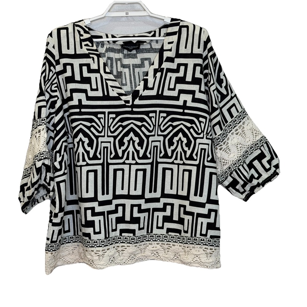 Cynthia Rowley Top Size 2X Black Off White Print V-Neck 3/4 Sleeve Linen Blend